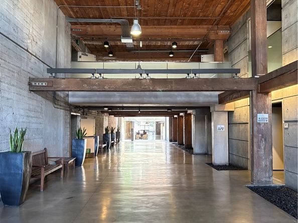 527 Molino Street 401, Los Angeles CA 90013