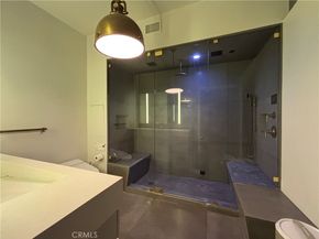527 Molino Street 401, Los Angeles CA 90013