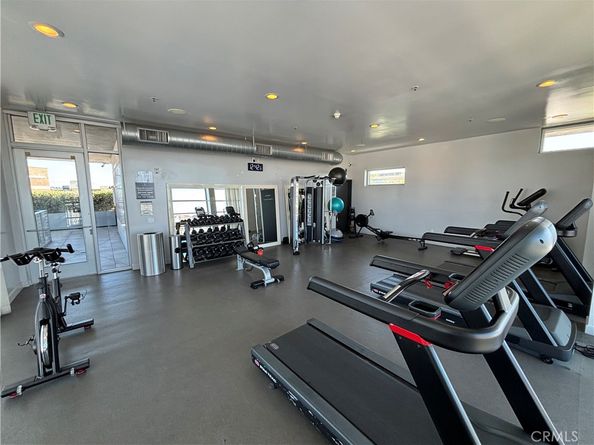 527 Molino Street 401, Los Angeles CA 90013