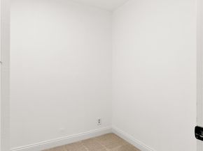21022 21022 Manessa, Huntington Beach CA 92646