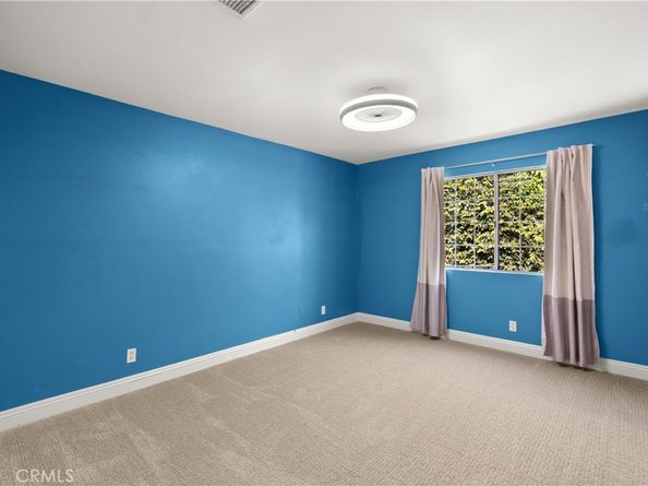 21022 21022 Manessa, Huntington Beach CA 92646