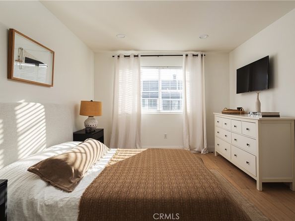 433 1/2 Acacia, Corona Del Mar CA 92625