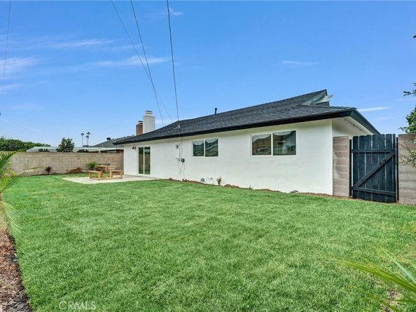 15012 Hanover, Huntington Beach CA 92647