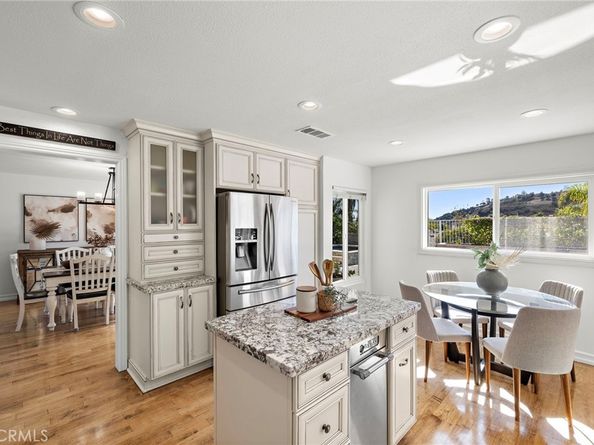 19331 Sleeping Oak, Lake Forest CA 92679