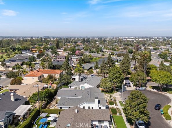 2989 Ceylon Drive, Costa Mesa CA 92626
