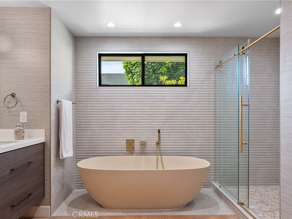 2989 Ceylon Drive, Costa Mesa CA 92626