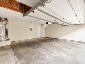 2670 W Segerstrom f, Santa Ana CA 92704