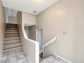 2670 W Segerstrom f, Santa Ana CA 92704