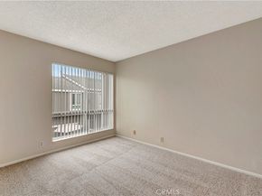 2670 W Segerstrom f, Santa Ana CA 92704