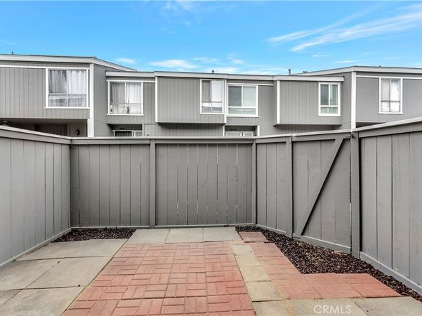 2670 W Segerstrom f, Santa Ana CA 92704