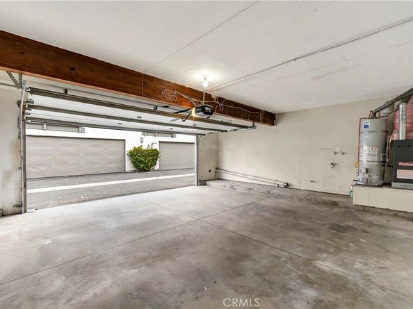 2670 W Segerstrom f, Santa Ana CA 92704