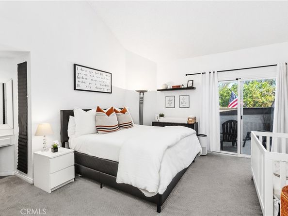 924 Hyde Court, Costa Mesa CA 92626