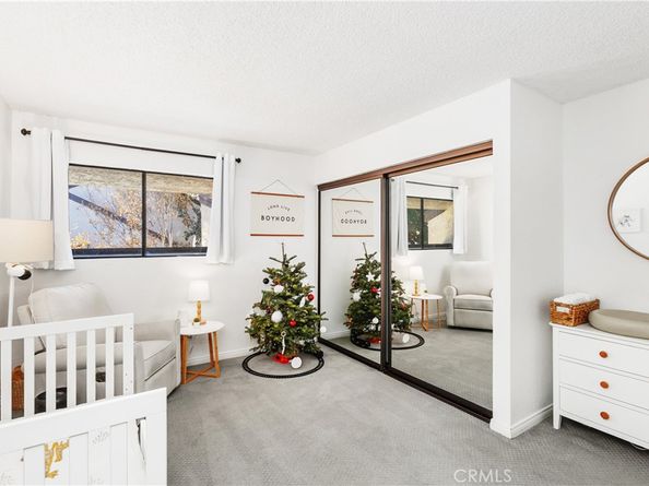 924 Hyde Court, Costa Mesa CA 92626