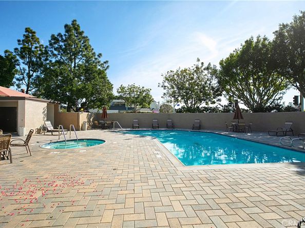 924 Hyde Court, Costa Mesa CA 92626