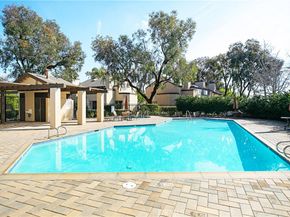 924 Hyde Court, Costa Mesa CA 92626