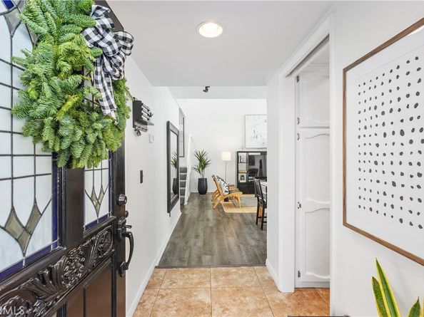 924 Hyde Court, Costa Mesa CA 92626