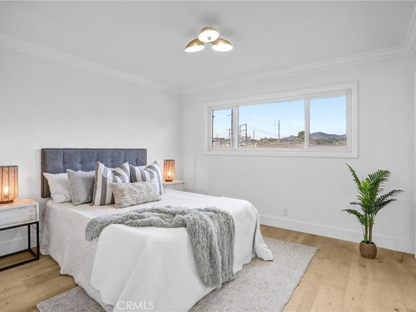 872 Huron, Claremont CA 91711