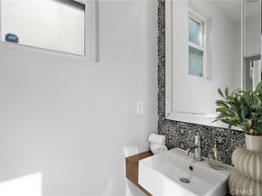 520 13th, Huntington Beach CA 92648