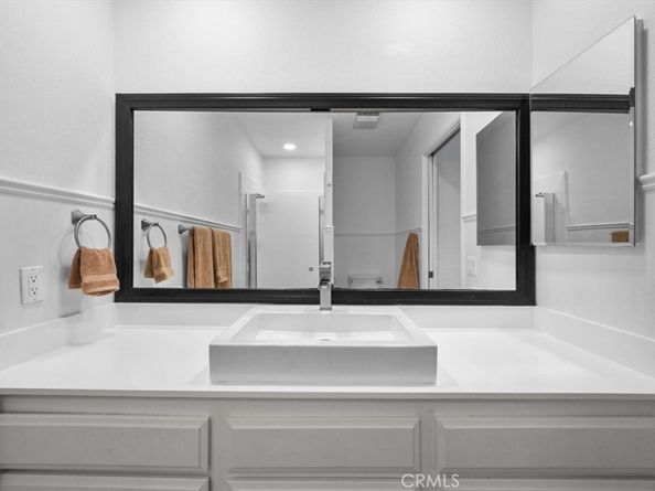 380 W Wilson B106, Costa Mesa CA 92627