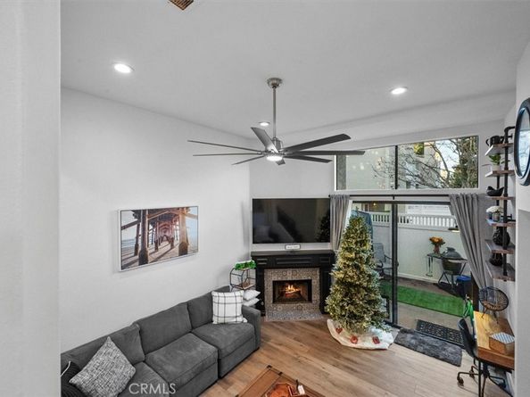 380 W Wilson B106, Costa Mesa CA 92627