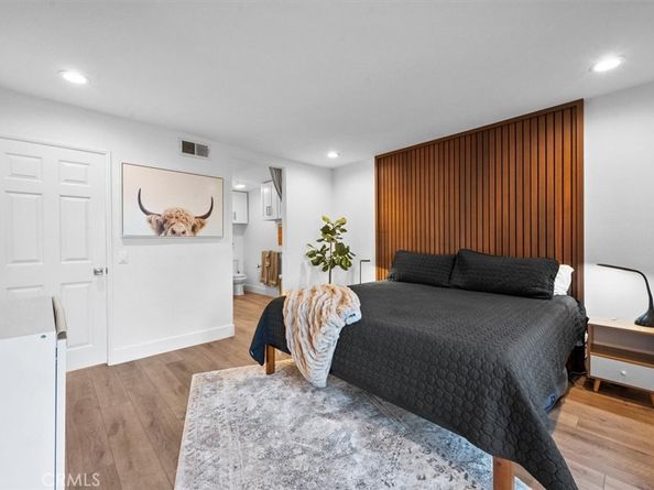 380 W Wilson B106, Costa Mesa CA 92627