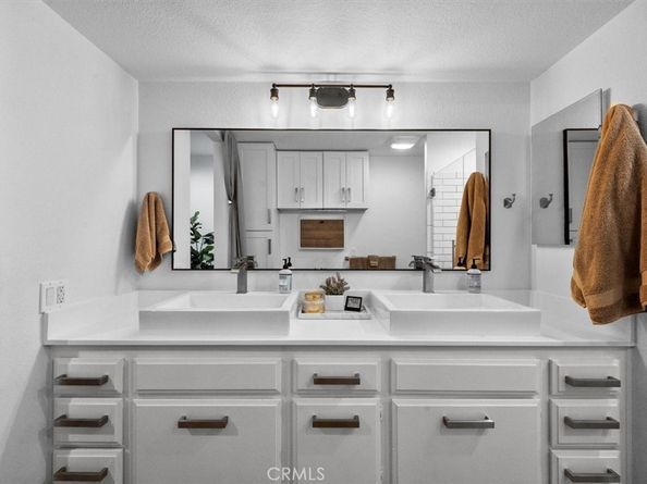 380 W Wilson B106, Costa Mesa CA 92627