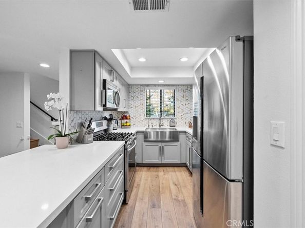 380 W Wilson B106, Costa Mesa CA 92627