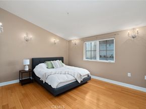 4630 Esparto Road N, Woodland Hills CA 91364