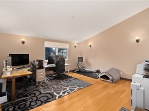 4630 Esparto Road N, Woodland Hills CA 91364