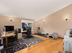 4630 Esparto Road N, Woodland Hills CA 91364