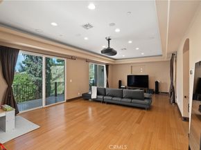 4630 Esparto Road N, Woodland Hills CA 91364