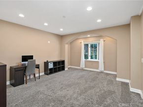 4630 Esparto Road N, Woodland Hills CA 91364