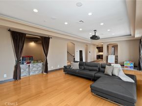 4630 Esparto Road N, Woodland Hills CA 91364