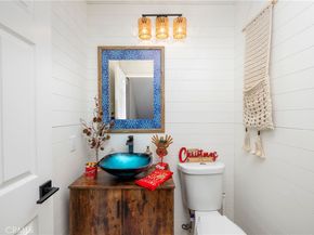 7401 Seabluff 102, Huntington Beach CA 92648