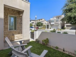 163 Crossover, Irvine CA 92618