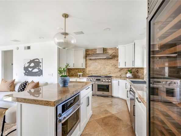 245 Palmer St., Costa Mesa CA 92627