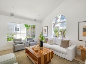245 Palmer St., Costa Mesa CA 92627