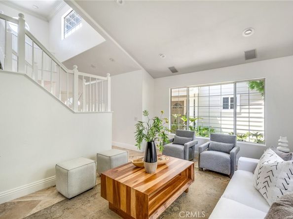 245 Palmer St., Costa Mesa CA 92627