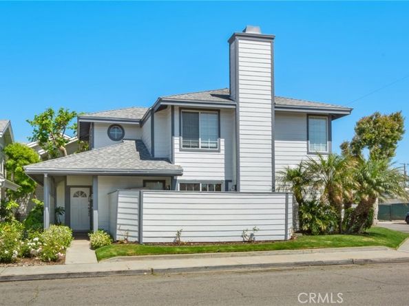 245 Palmer St., Costa Mesa CA 92627