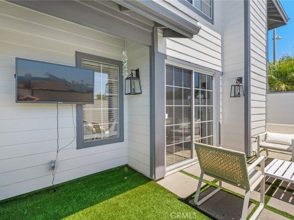 245 Palmer St., Costa Mesa CA 92627
