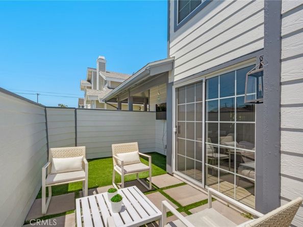 245 Palmer St., Costa Mesa CA 92627