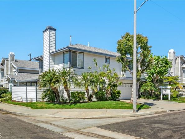 245 Palmer St., Costa Mesa CA 92627