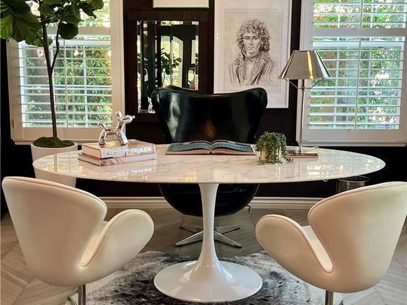 8 Upland, Irvine CA 92602