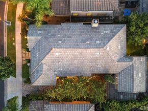 8 Upland, Irvine CA 92602