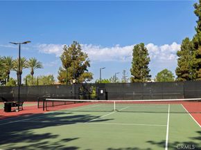 8 Upland, Irvine CA 92602