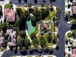 8 Upland, Irvine CA 92602