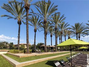 8 Upland, Irvine CA 92602