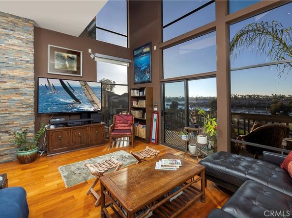 5327 Marina Pacifica Drive N Key 19, Long Beach CA 90803