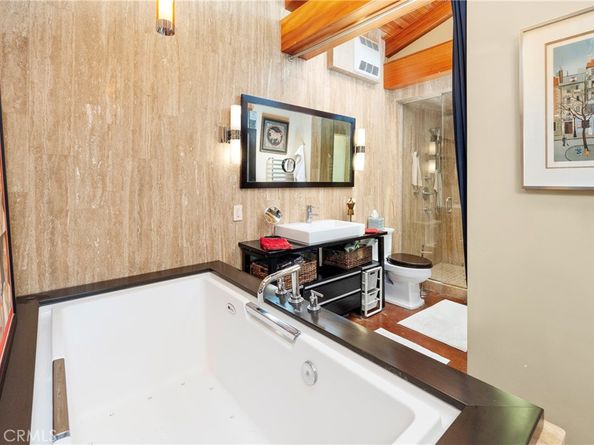 5327 Marina Pacifica Drive N Key 19, Long Beach CA 90803