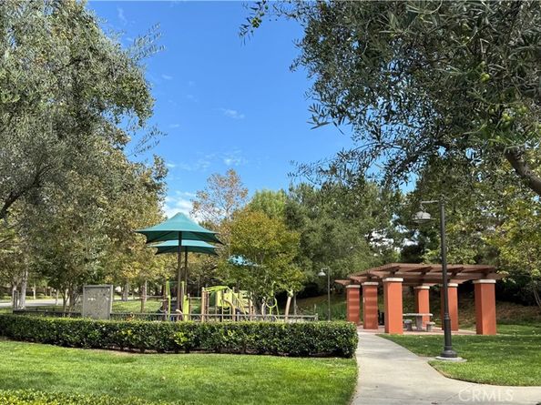 89 Kestrel, Irvine CA 92618
